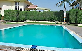 Shiva Oasis Resort